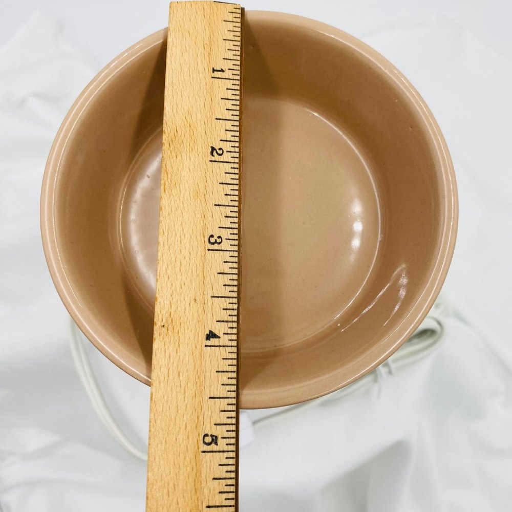 Electric scented wax melter with plumeria wax included - Picture 3 of 9